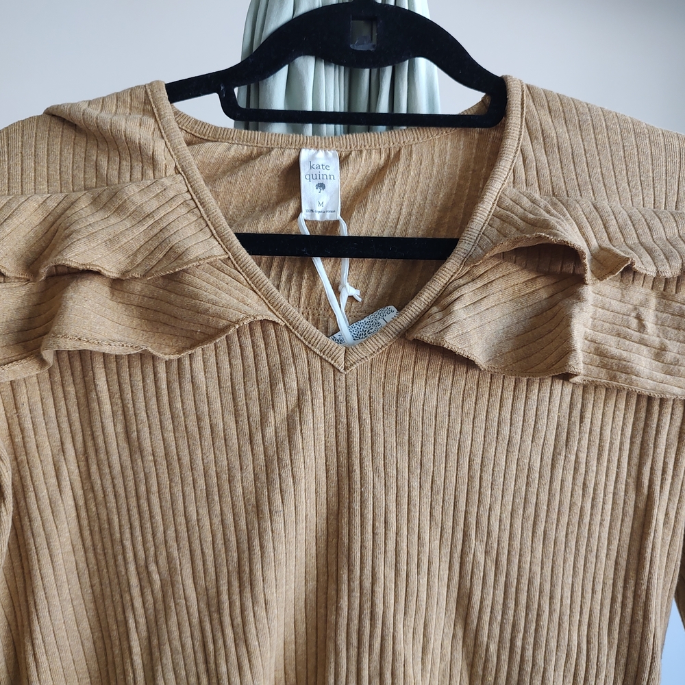 Ruffled V-Neck Ribbed Sweater - Picture 3 of 4